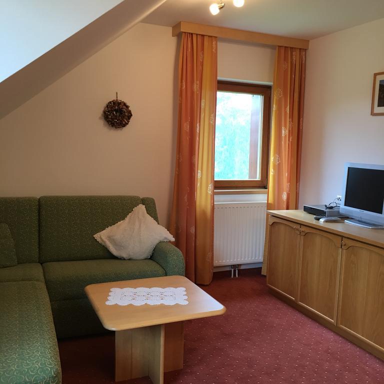 Gasthof Dachsteinblick Stainach Eksteriør billede